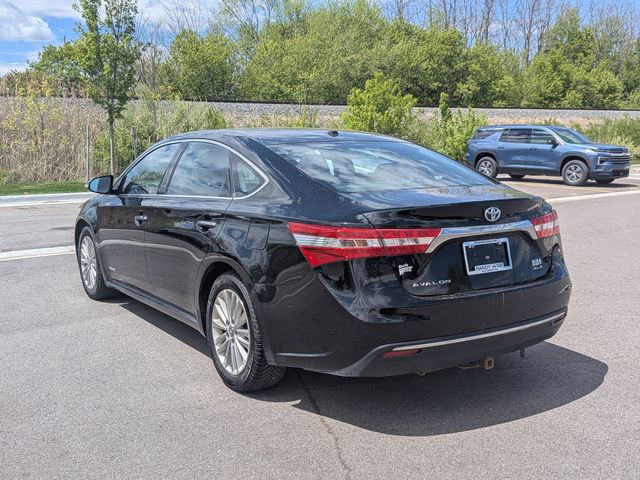 2015 Toyota Avalon Hybrid - Image 3