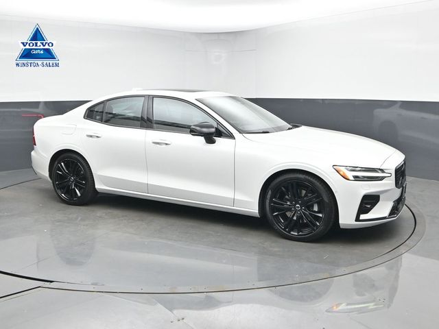 Crystal White 2023 Volvo S60 B5 Plus Black Edition AWD Sedan All-Wheel Drive Automatic