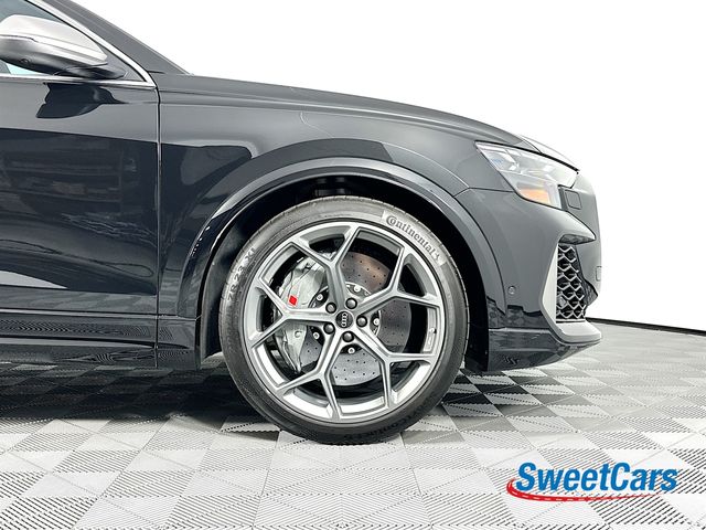 2025 Audi RS Q8 performance