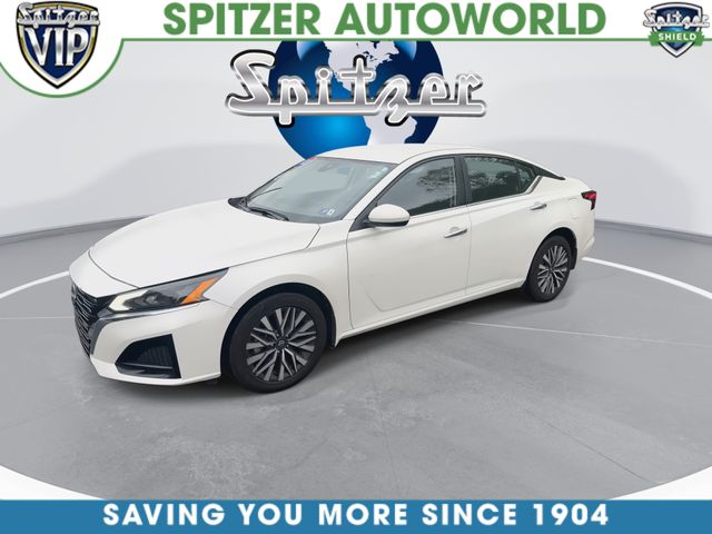 2023 Nissan Altima 2.5 SV White at Carlisle Cadillac Buick GMC