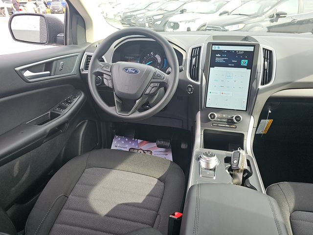 2024 Ford Edge SE 18