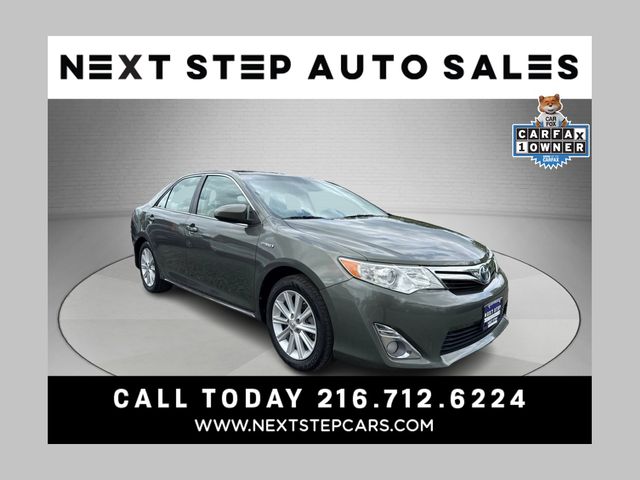 2014 Toyota Camry Hybrid
