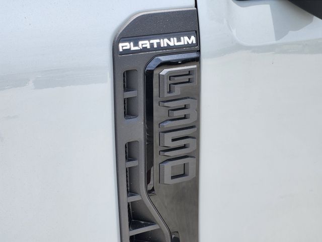 2025 Avalanche Ford F-350SD Platinum 4X4 Truck