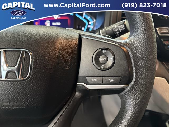 Used 2020  Honda EX image 23