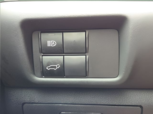 Used 2023 Toyota Highlander Hybrid SUV