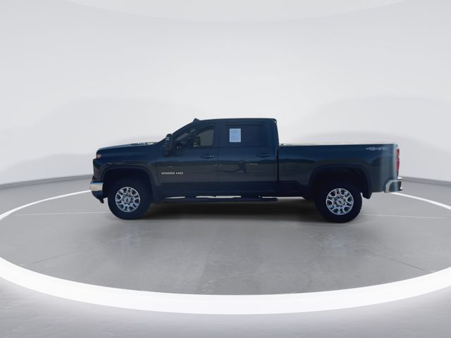 Used 2025 Gray Chevrolet LT image 10