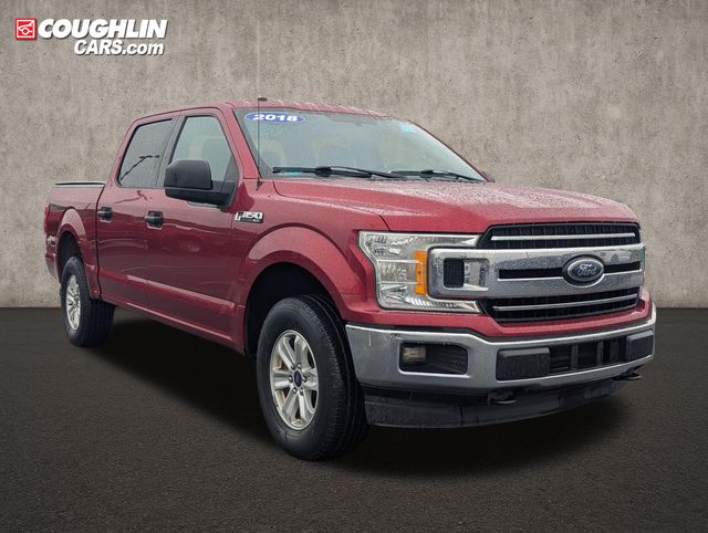 Ruby Red Metallic Tinted Clearcoat 2018 Ford F-150 XLT SuperCrew 4WD Pickup Truck Four-Wheel Drive Automatic