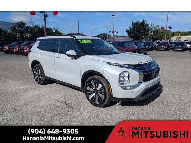White 2025 Mitsubishi Outlander SE FWD SUV / Crossover Front-Wheel Drive Continuously Variable Transmission