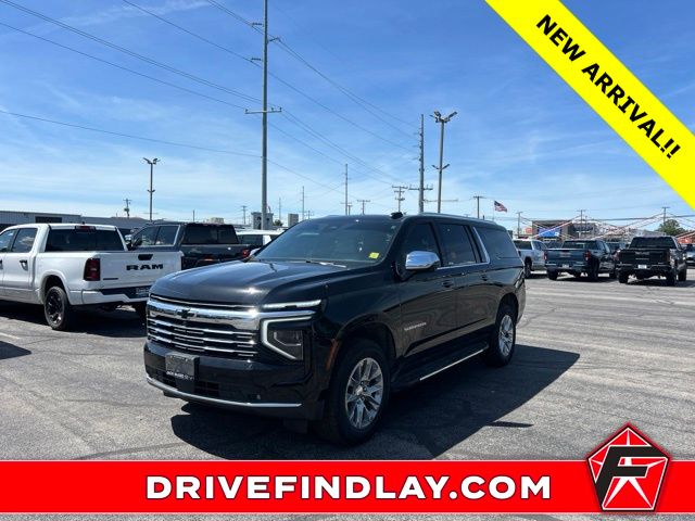 Black 2026 Chevrolet Suburban Premier 4WD SUV / Crossover Four-Wheel Drive Automatic