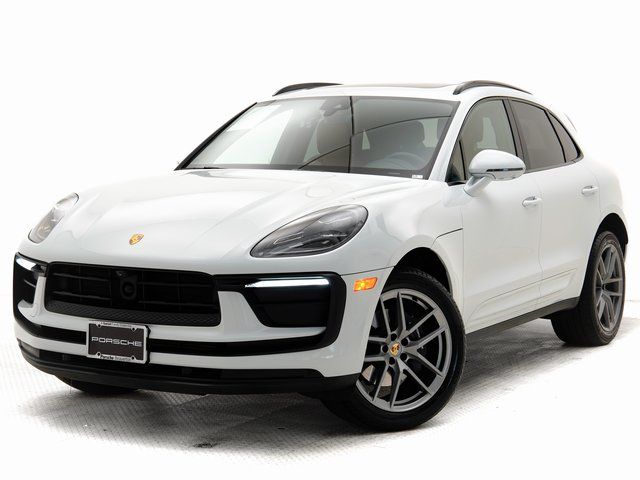 2025 Porsche Macan