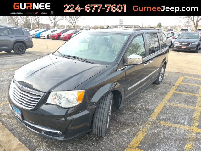 2014 Chrysler Town & Country Touring-L FWD