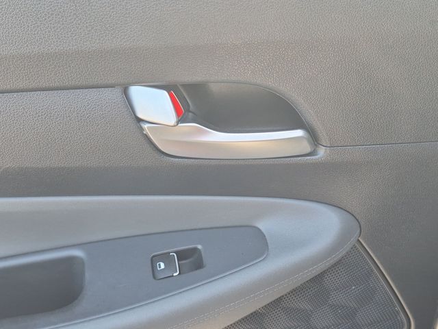 Used 2023 Silver Hyundai SE image 25