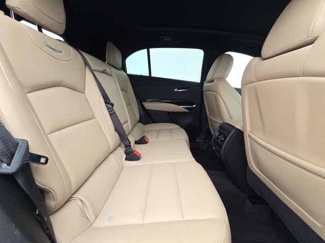 2024 Cadillac XT4 Luxury:C02545