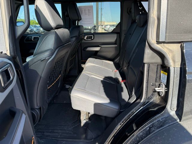 2022 Black Metallic Ford Bronco Badlands 4X4 SUV