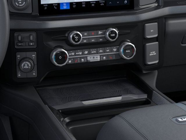 New 2026 Glacier Gray Metallic Tri-Coat Ford F-250® Platinum® image 15