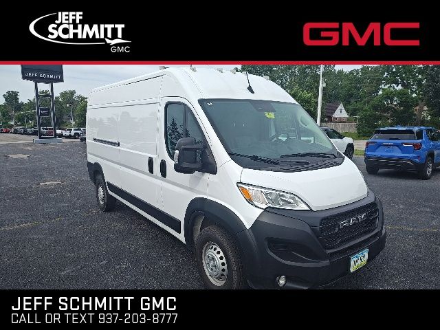 Bright White Clearcoat 2025 RAM ProMaster Van  9-Speed Automatic