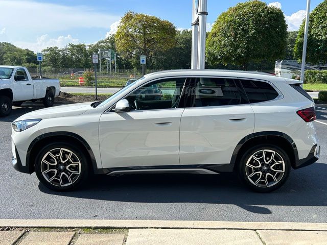 2023 BMW X1 xDrive28i 8