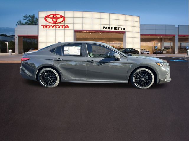 2025 Toyota Camry SE 27