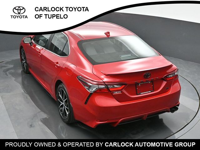 2023 Toyota Camry SE 32