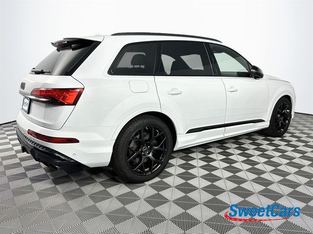 2025 Audi SQ7