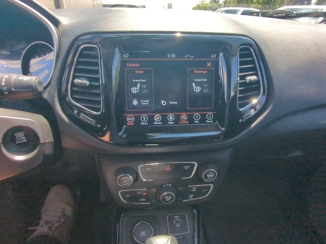 Used 2019 White Jeep Limited image 10