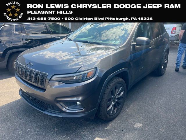 Gray (Granite Crystal Metallic Clearcoat) 2021 Jeep Cherokee SUV / Crossover Four-Wheel Drive 9-Speed Automatic
