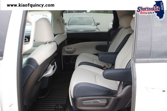 New 2026 Kia Carnival MPV Van