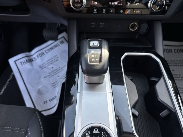 Used 2025 Mitsubishi Outlander SUV