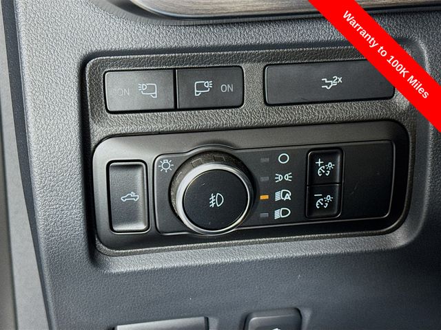 2023 Blue Metallic Ford Super Duty F-450 DRW Lariat DRW 4X4 Truck