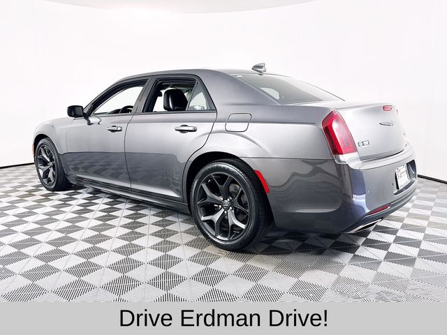 Used 2022 Chrysler 300 Sedan