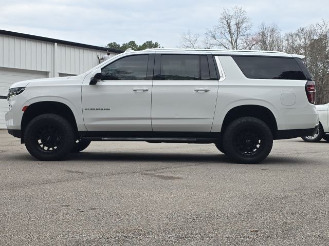 2022 Chevrolet Suburban LT:168357A