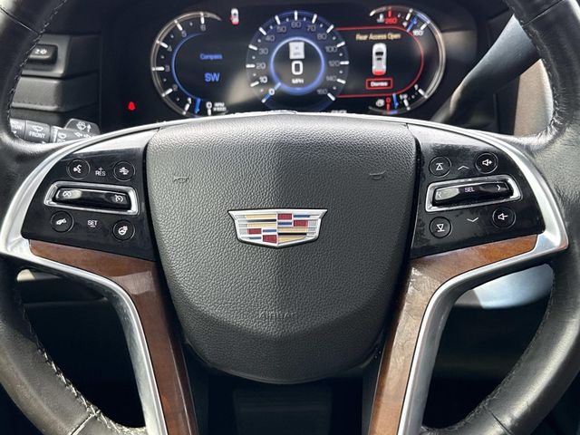 2017 Cadillac Escalade Luxury - Photo 18