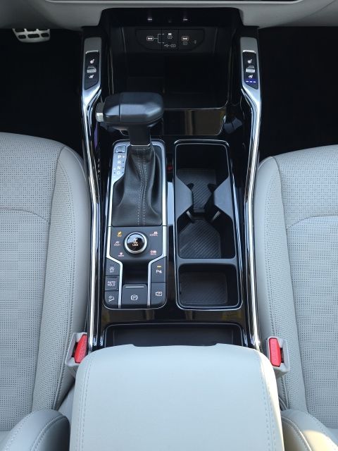 2024 Kia Sorento X-Line SX:B02069