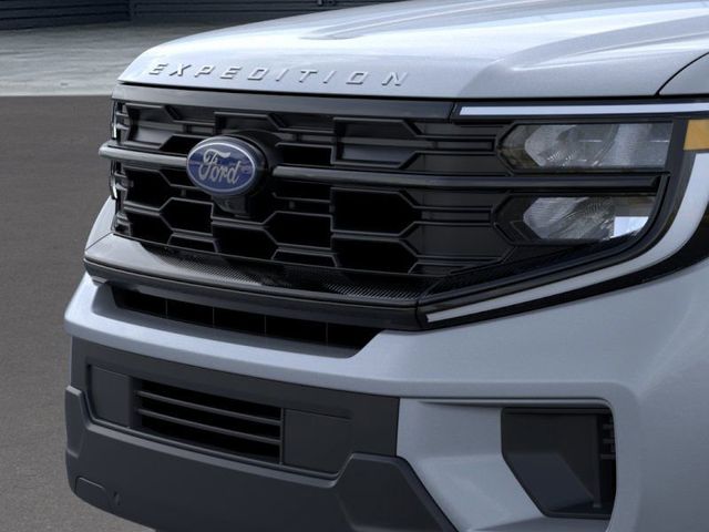 New 2025 Gray Ford Active image 17