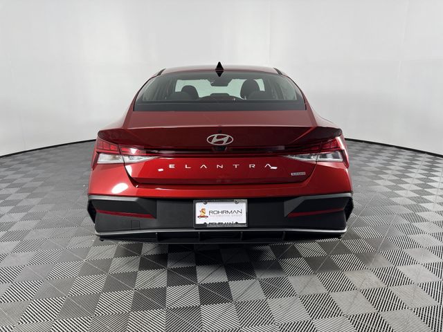 New 2025 Hyundai Elantra Hybrid For Sale in Indianapolis, IN