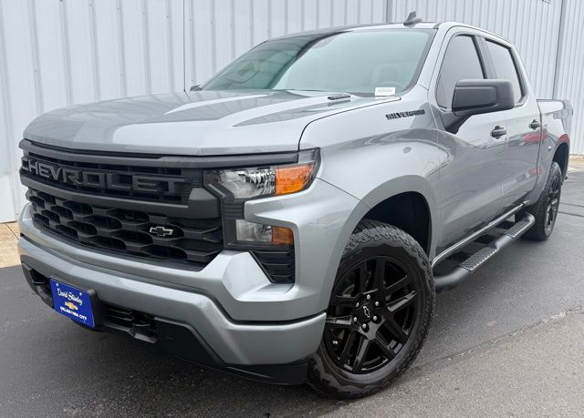 used 2025 Chevrolet Silverado 1500 car, priced at $38,988
