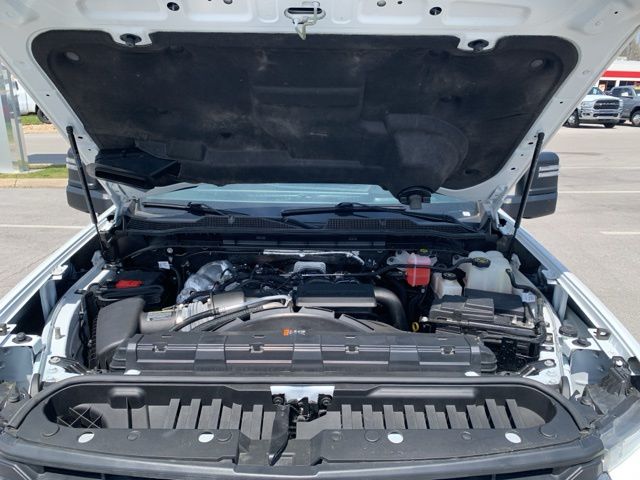 2024 Chevrolet Silverado 3500HD LT photo