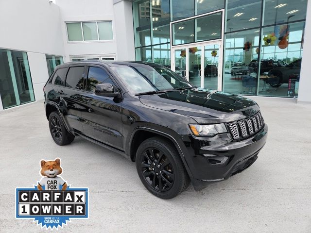 2021 Jeep Grand Cherokee Laredo X 2