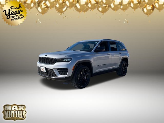 2024 Jeep Grand Cherokee Altitude 3