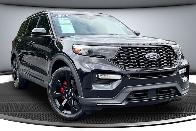 Used 2023 Ford Explorer SUV