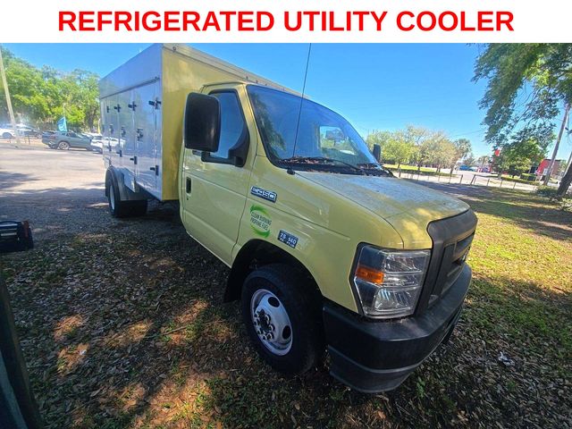 2021 Ford E-450SD Base