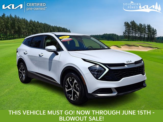 Glacial White Pearl 2025 Kia Sportage EX FWD SUV / Crossover Front-Wheel Drive 8-Speed Automatic