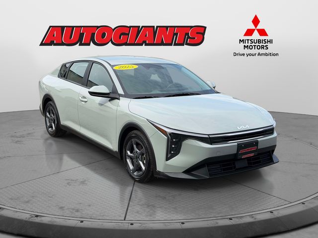 Morning Haze 2025 Kia K4 LXS FWD Sedan Front-Wheel Drive Continuously Variable Transmission