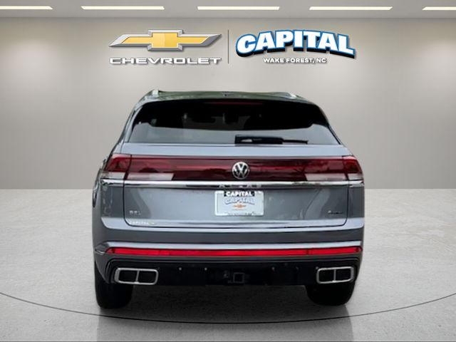 Used 2024 Gray Volkswagen 2.0T SEL Premium R-Line image 4