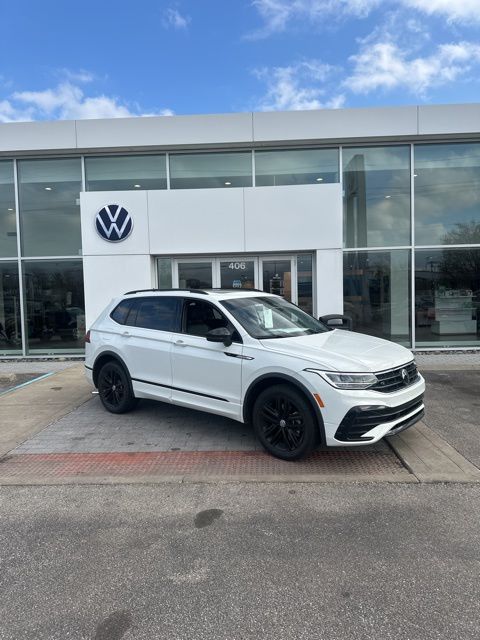 2022 Volkswagen Tiguan SE R-Line Black 4Motion