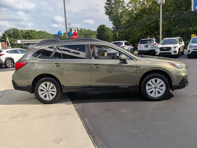 2019 Subaru Outback 2.5i Premium AWD
