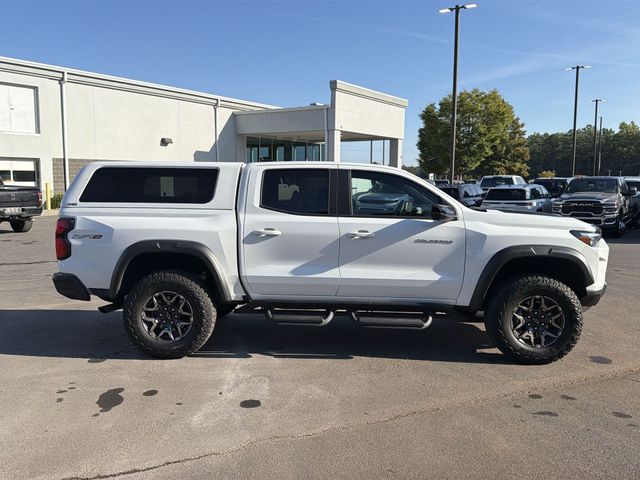 Used 2025 White Chevrolet ZR2 image 5