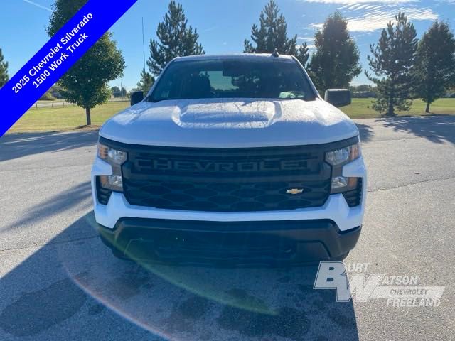 2025 Chevrolet Silverado 1500 WT photo