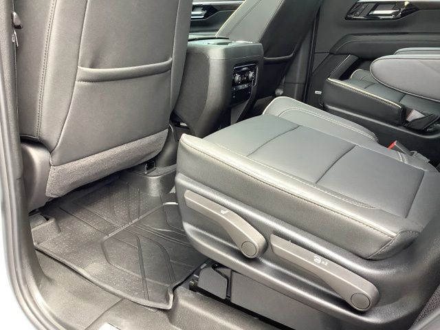 Used 2026 Polar White Chevrolet Premier image 22