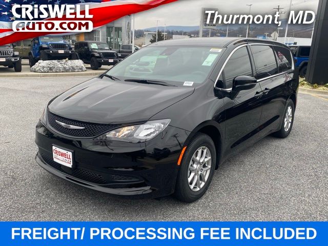 2026 Chrysler Voyager LX FWD